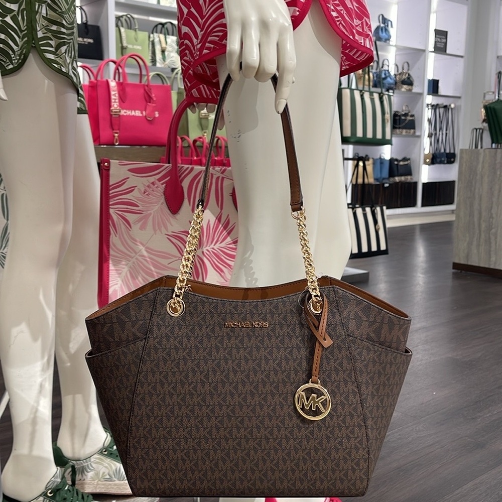 MICHAEL KORS LG CHAIN SHLDR TOTE BROWN NWT - Picture 2 of 16